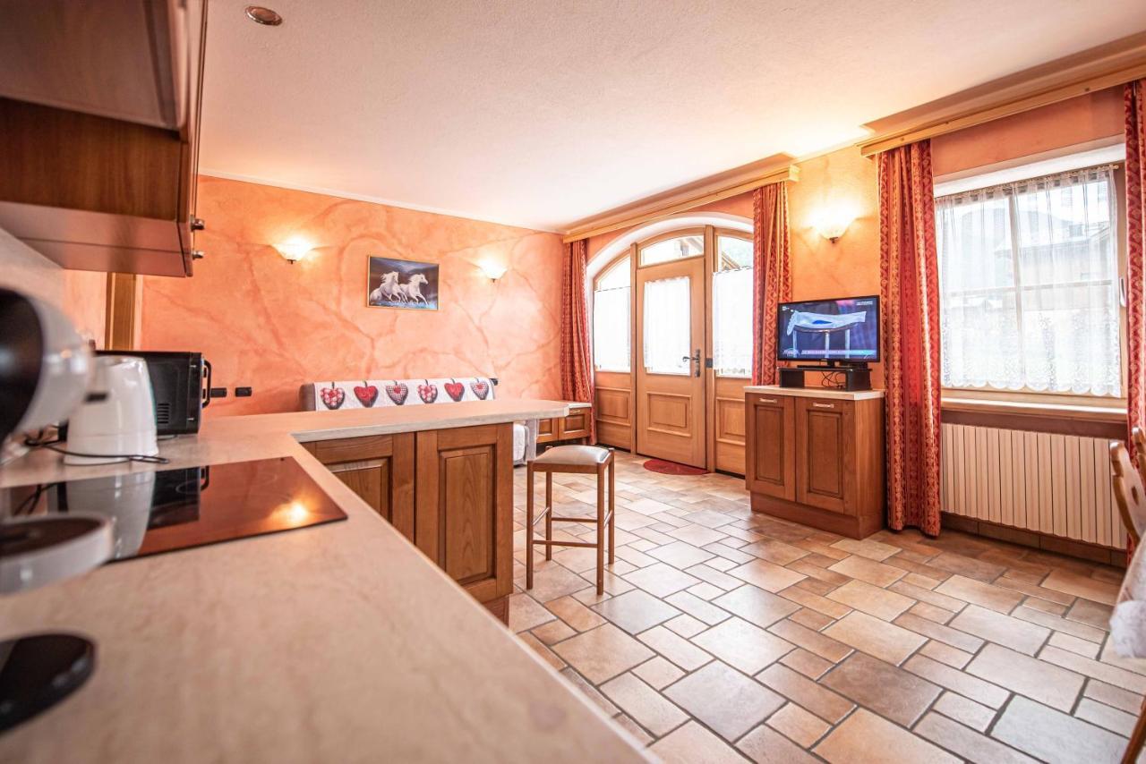 Family House Amalia MyholidayЛивиньо Экстерьер фото