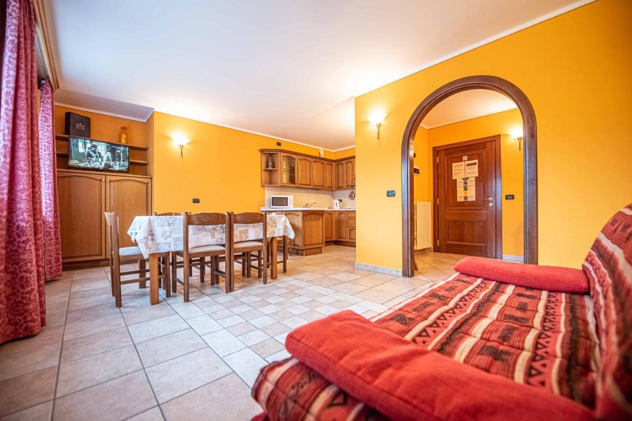 Family House Amalia MyholidayЛивиньо Экстерьер фото
