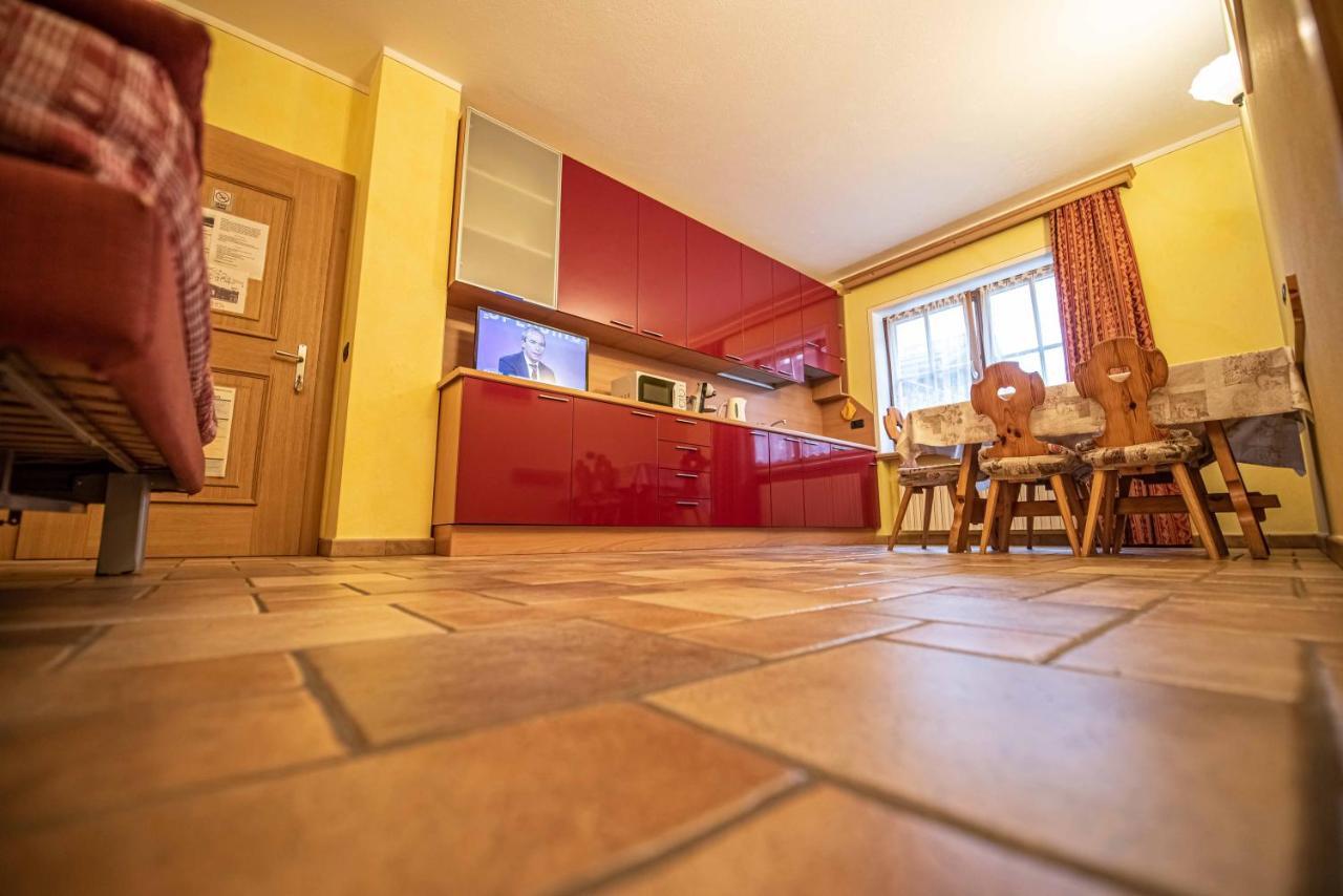 Family House Amalia MyholidayЛивиньо Экстерьер фото