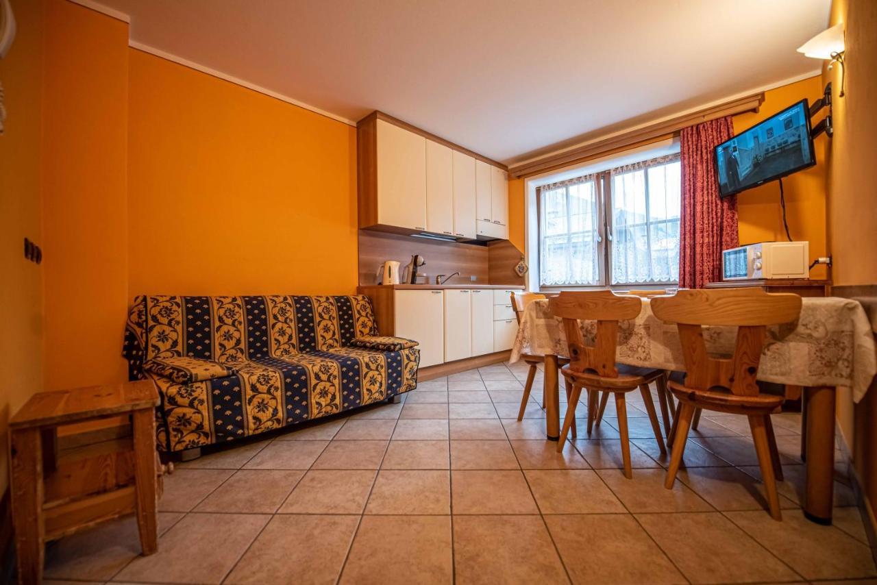 Family House Amalia MyholidayЛивиньо Экстерьер фото